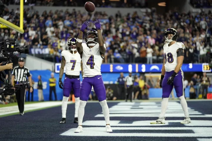 Zay Flowers' TDs and celebrations sent the Ravens into their bye week on a high note
