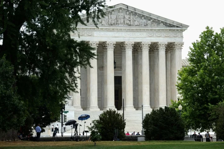 US Supreme Court to hear racial gerrymandering case