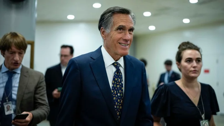 Senator Mitt Romney urges Biden and Trump to 'stand aside' for 2024
